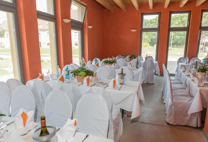 Gaestehaus Am Landgut Schonwalde-Glien Exteriör bild